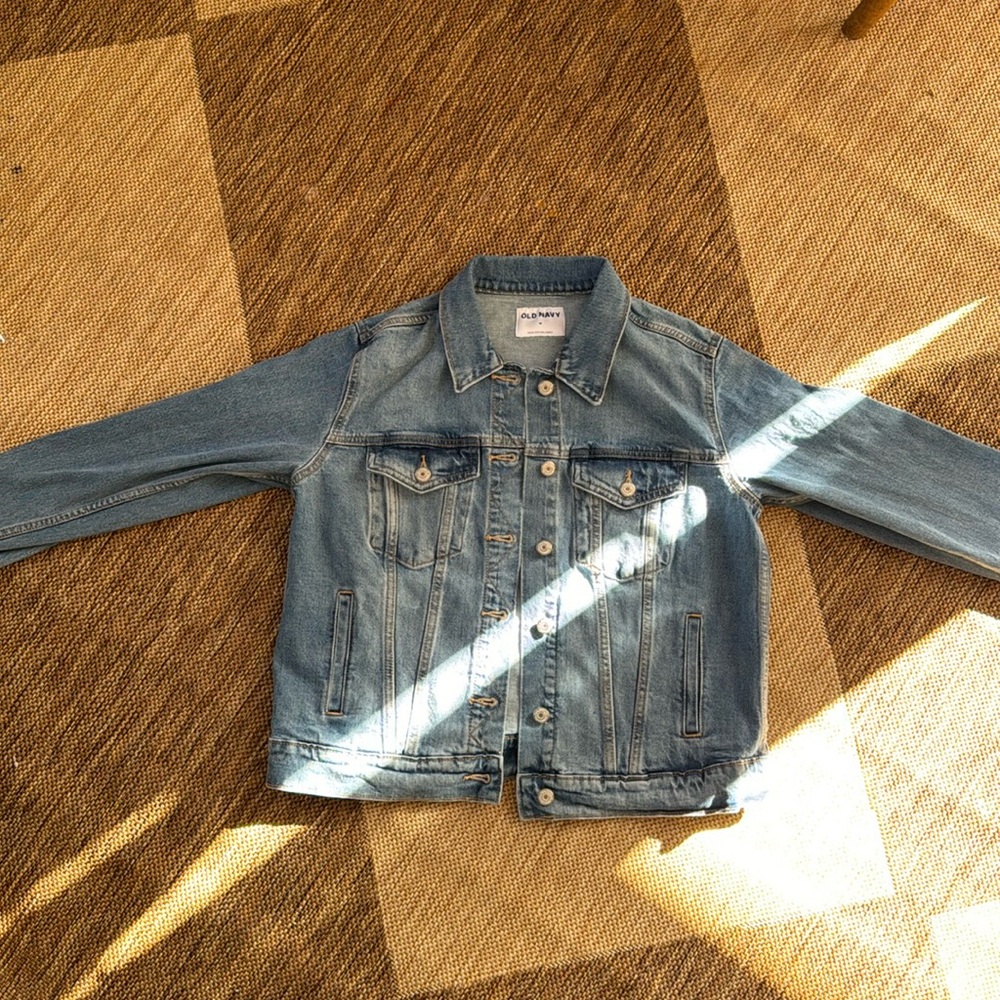 Old navy women’s denim jacket
